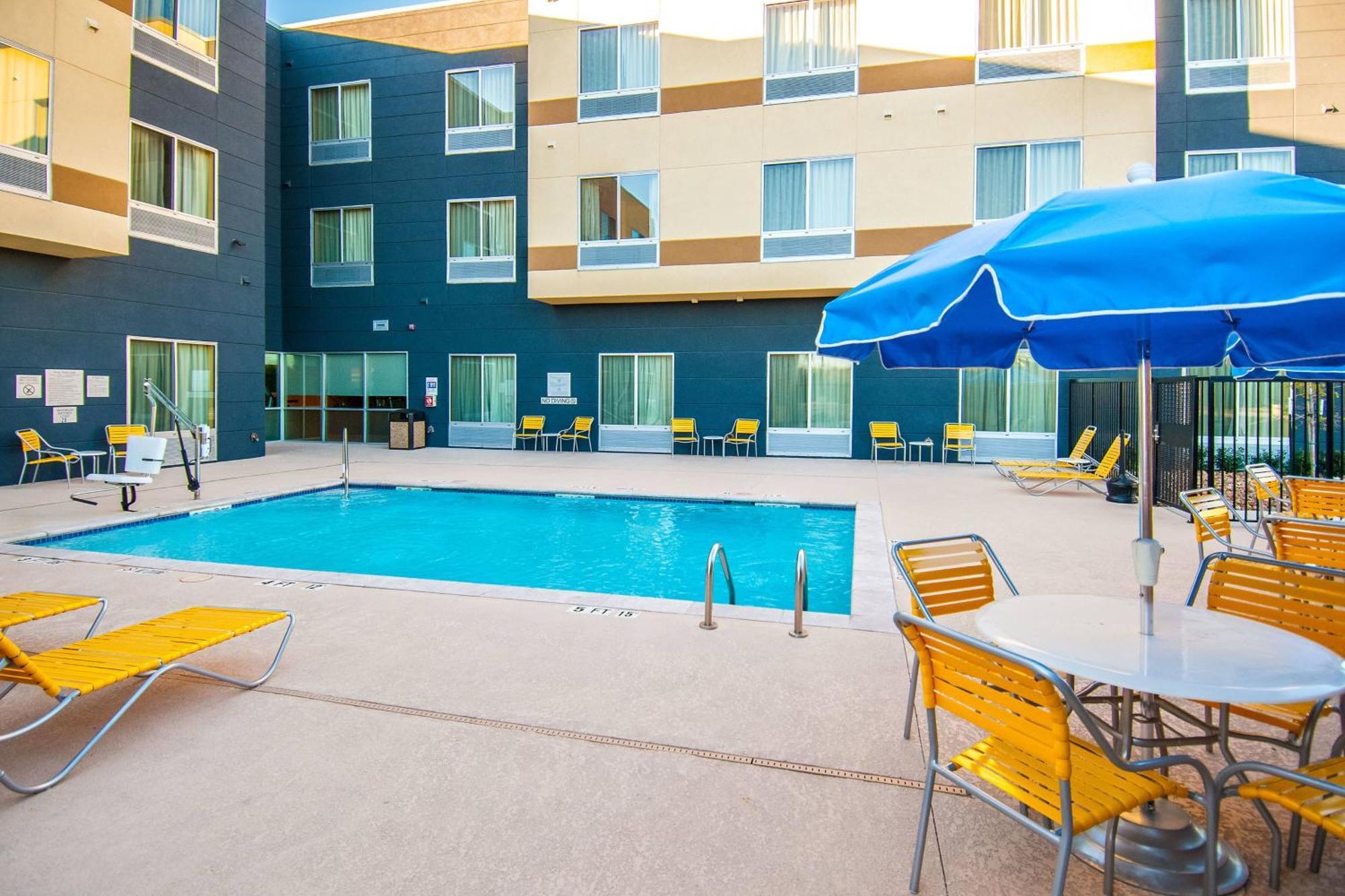 Fairfield Inn & Suites By Marriott San Antonio Brooks City Base Buitenkant foto