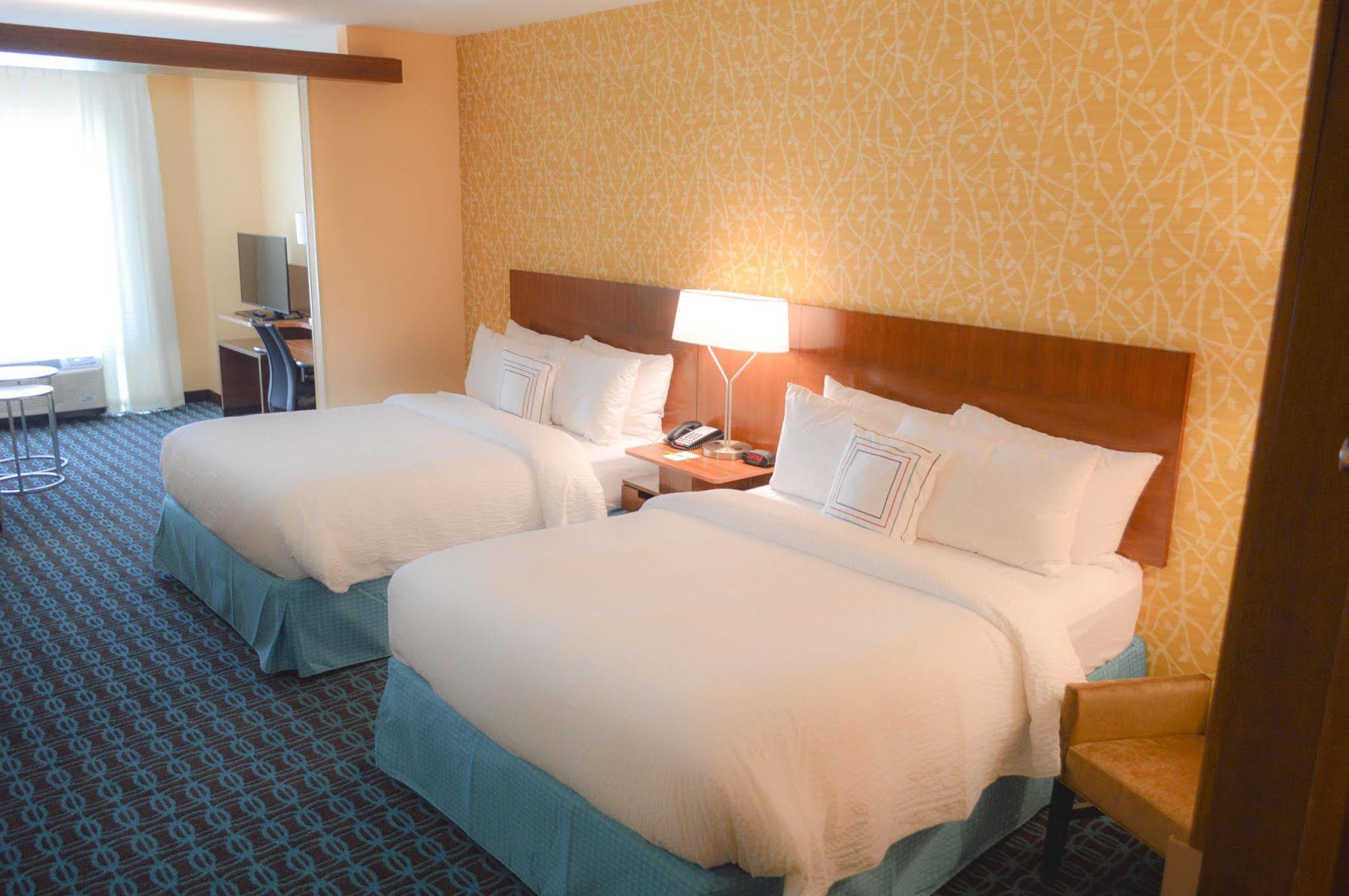 Fairfield Inn & Suites By Marriott San Antonio Brooks City Base Buitenkant foto