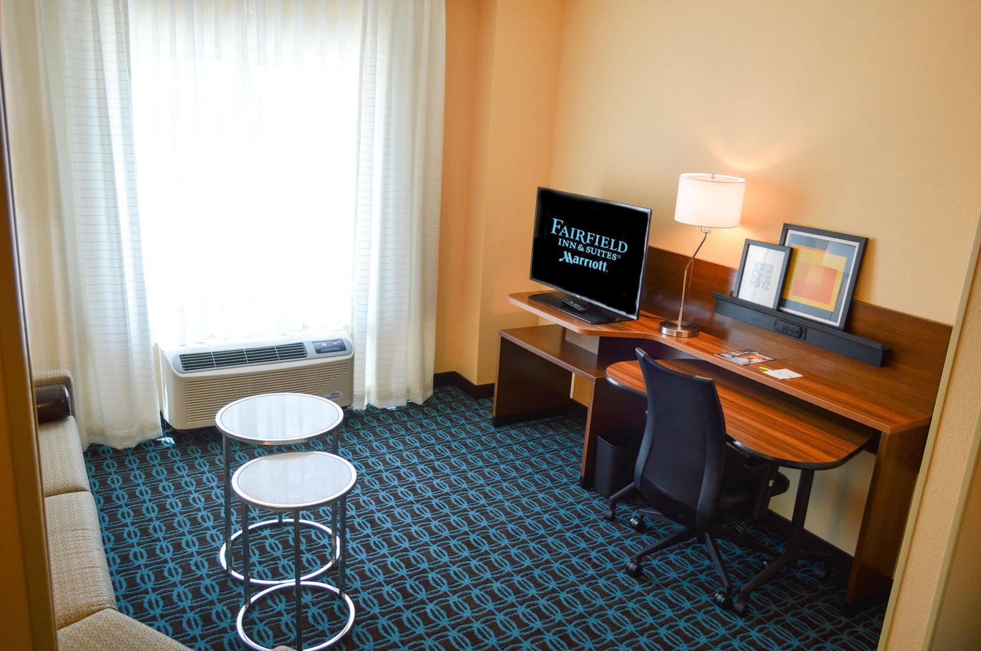 Fairfield Inn & Suites By Marriott San Antonio Brooks City Base Buitenkant foto