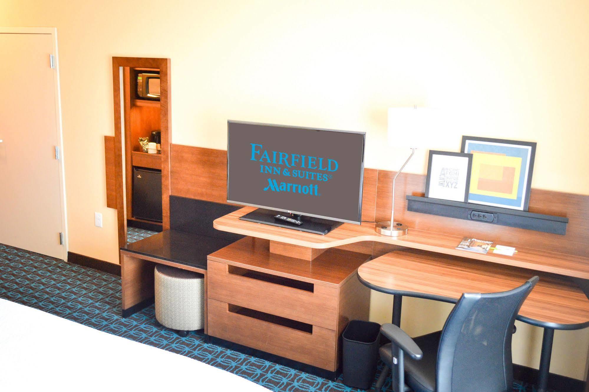 Fairfield Inn & Suites By Marriott San Antonio Brooks City Base Buitenkant foto